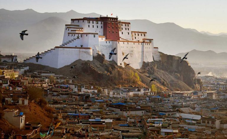 Lhasa to Kathmandu overland Tour